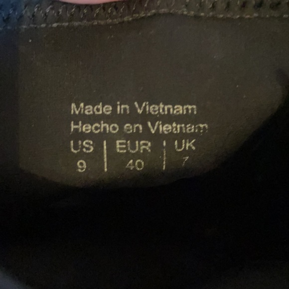 Open toed ankle booties - Picture 4 of 5